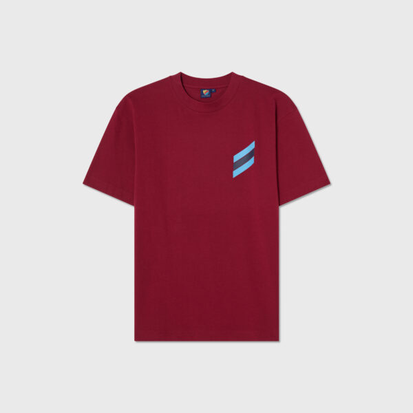 T-shirt vinröd backprint dif sthlm stolthet