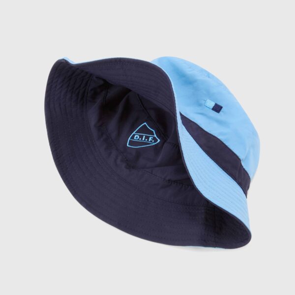 BUCKETHAT SKÖLD/FLAGGA JR 56 CM
